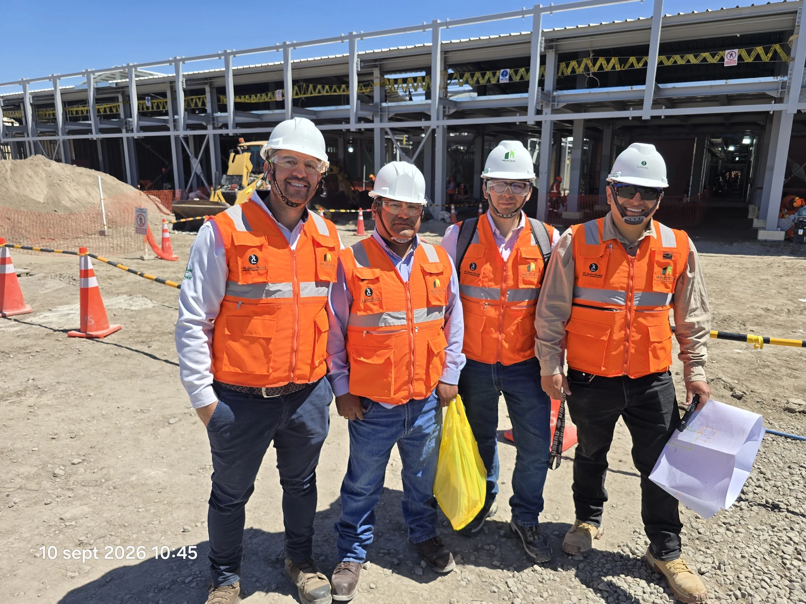 Equipo movilizado al inicio del proyecto IREN SUR